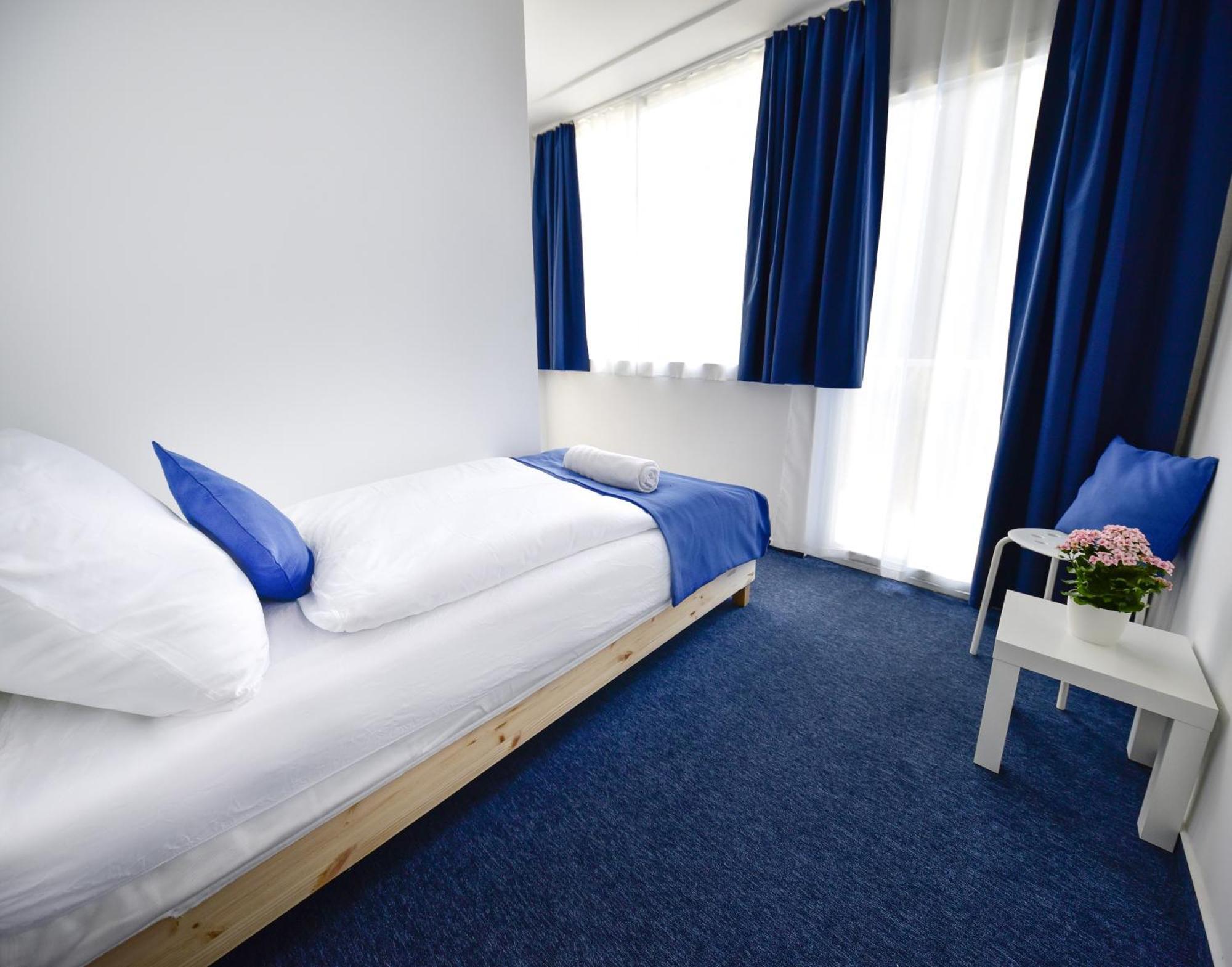 Zama Hotel Zamárdi Kültér fotó