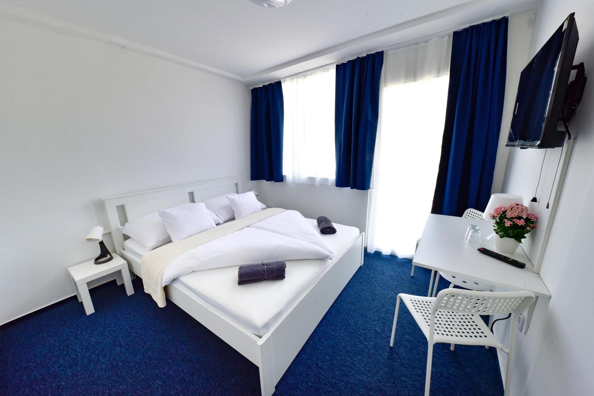 Zama Hotel Zamárdi Kültér fotó