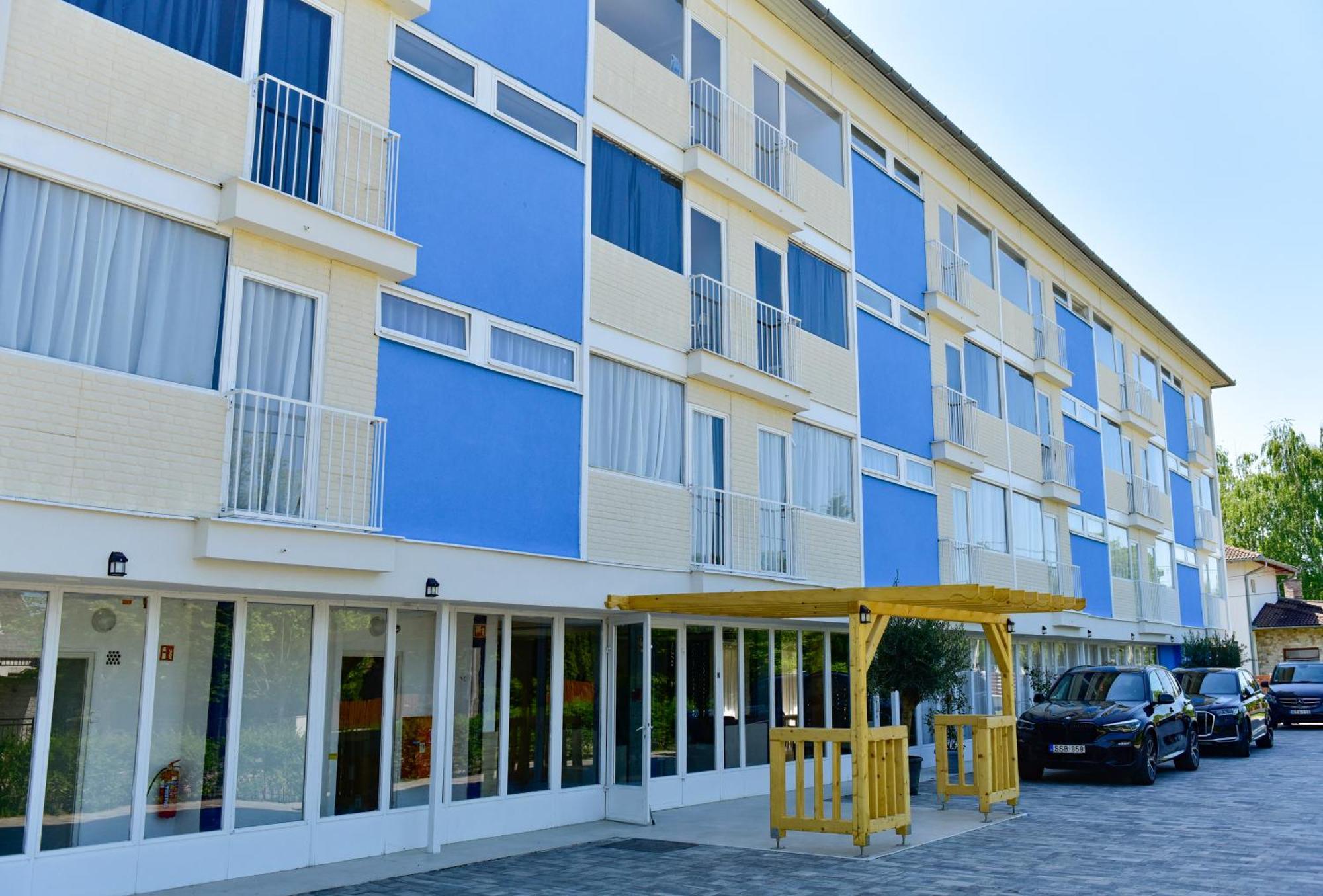 Zama Hotel Zamárdi Kültér fotó